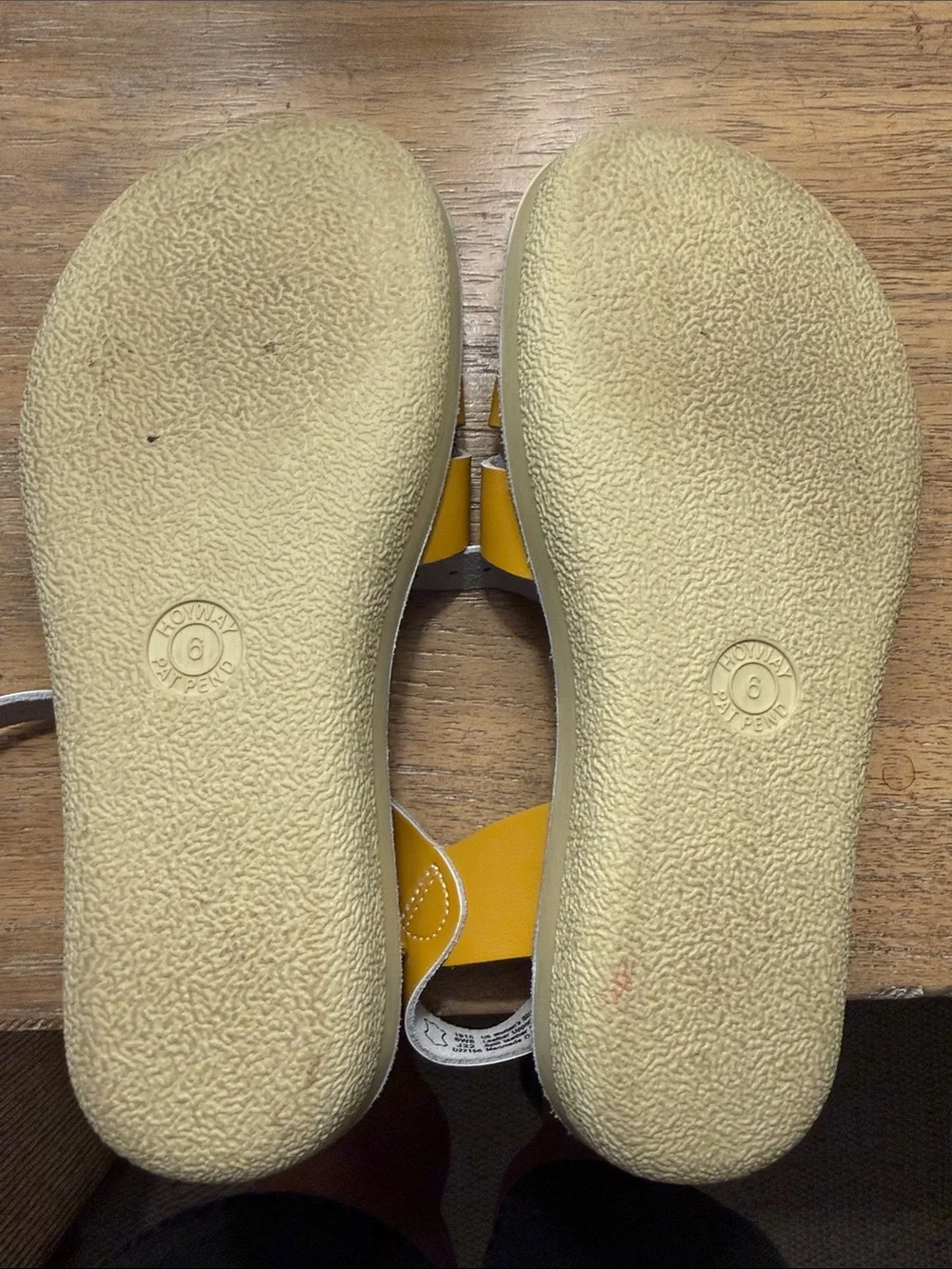 Sun-San women Yellow Buckle Sandals